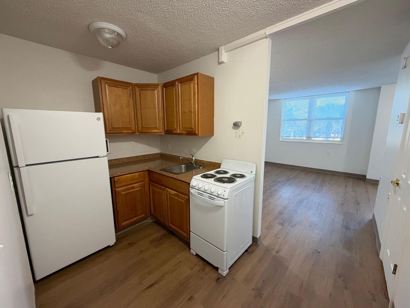 Studio Kitchen